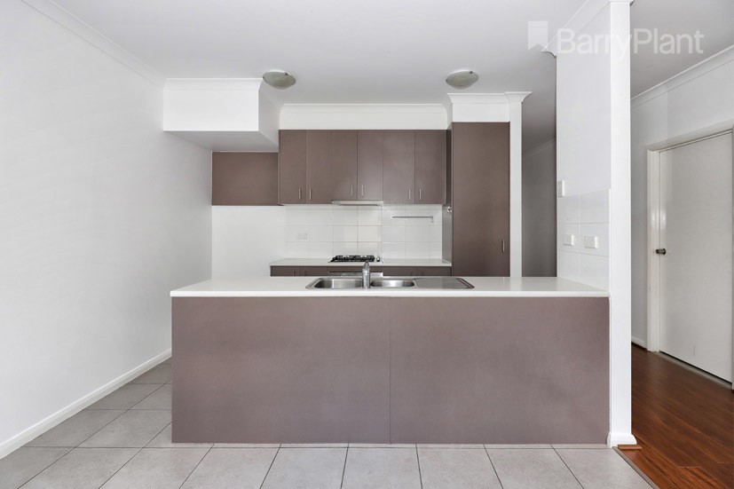 28 Pearl Drive, Craigieburn, VIC 3064, Craigieburn - Thumbnail 2