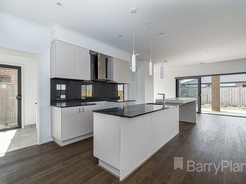 28 Pebble Avenue, Lyndhurst, VIC 3975, Lyndhurst - Thumbnail 3
