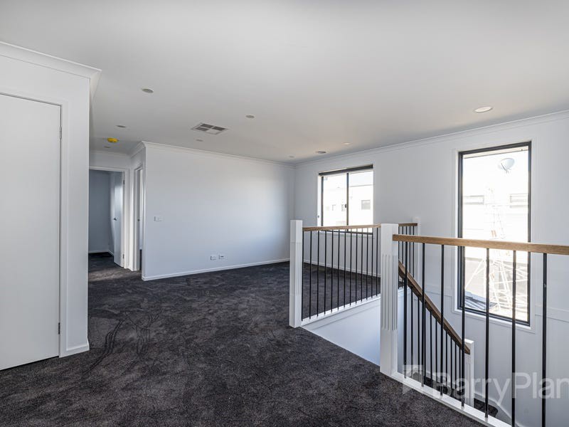 28 Pebble Avenue, Lyndhurst, VIC 3975, Lyndhurst - Thumbnail 7