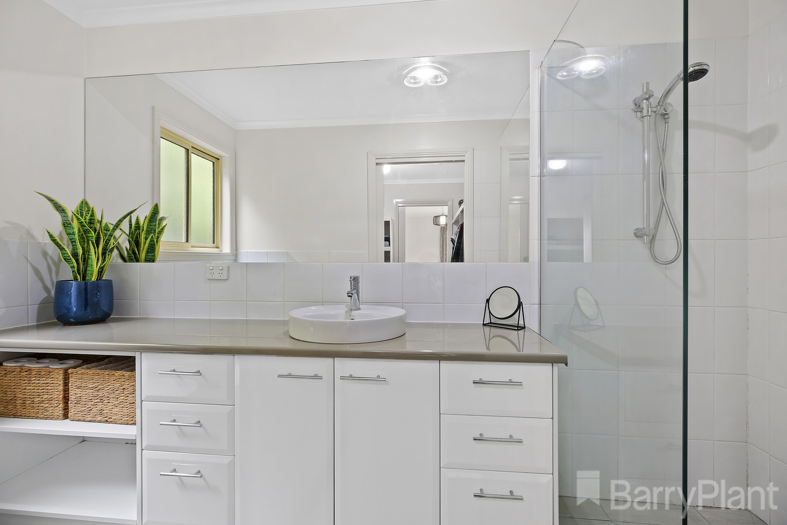 28 Pepperell Drive, Drouin, VIC 3818, Drouin - Thumbnail 8