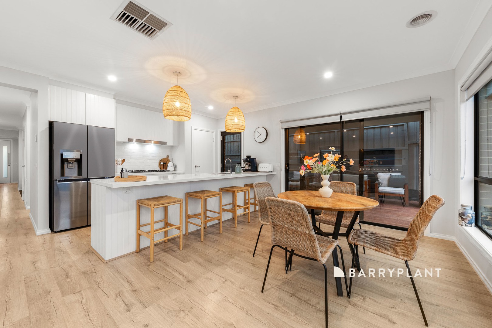 28 Phar Lap Avenue, Officer, VIC 3809, Officer - Thumbnail 3