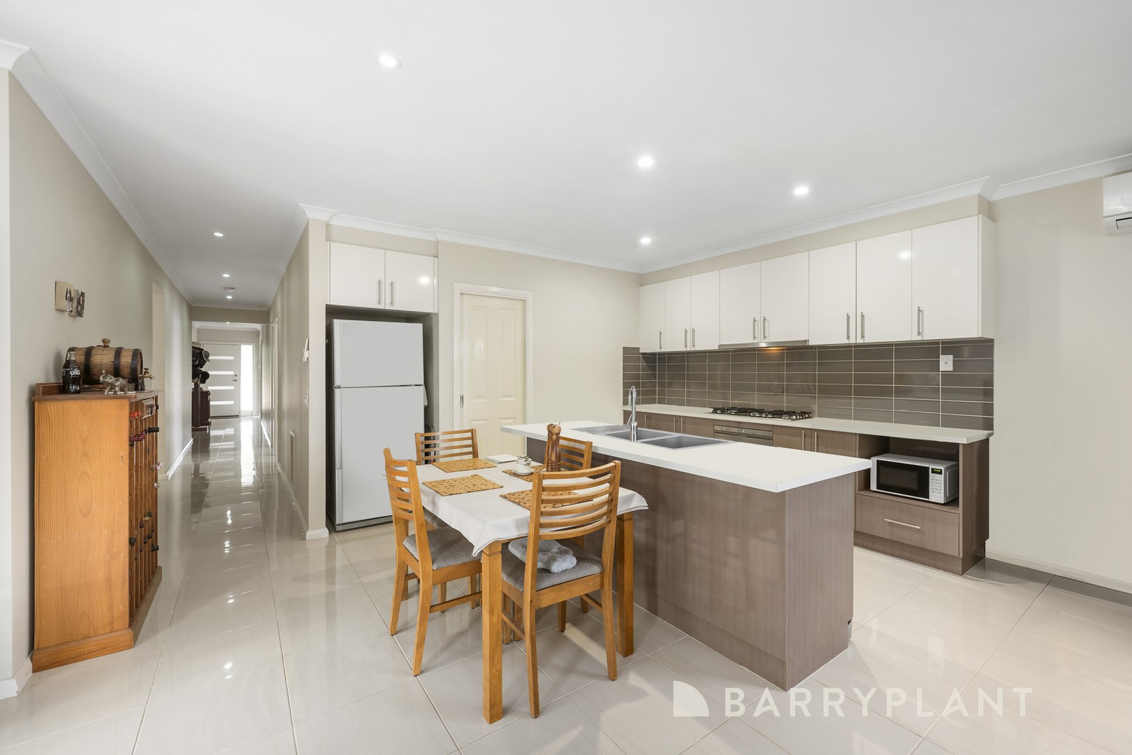 28 Pittos Avenue, Brookfield, VIC 3338, Brookfield - Thumbnail 3