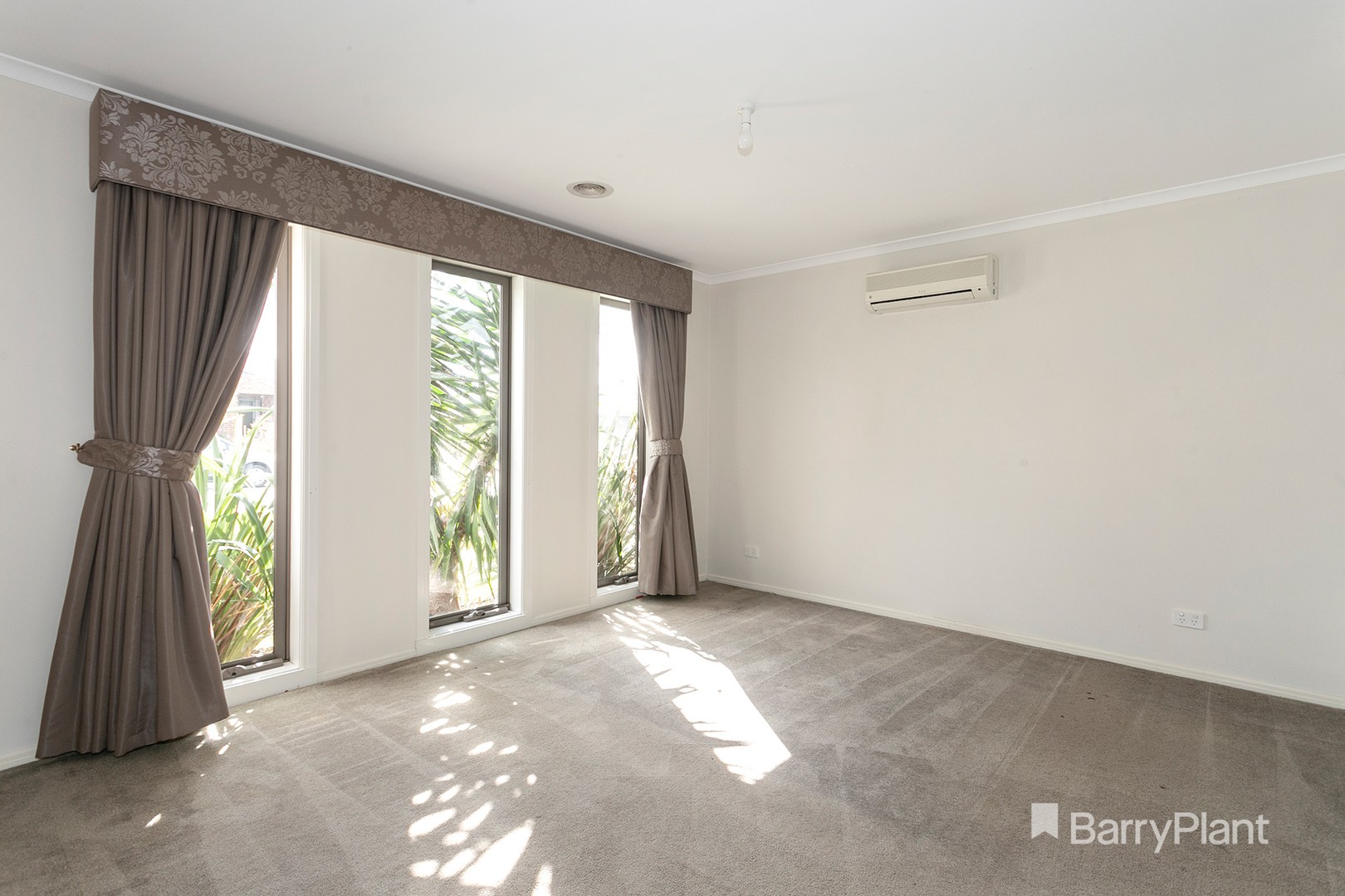 28 Pomegranate Way, Pakenham, VIC 3810, Pakenham - Thumbnail 5