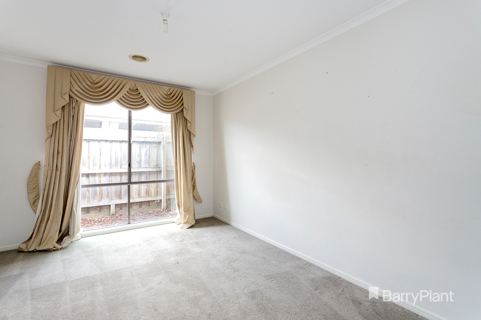 28 Pomegranate Way, Pakenham, VIC 3810, Pakenham - Thumbnail 6
