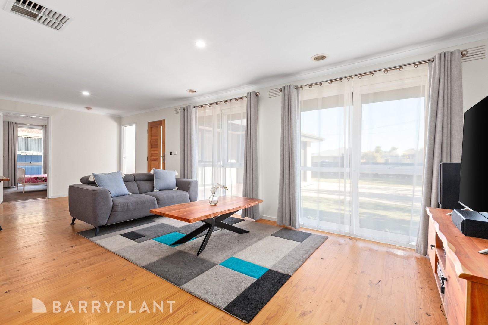 28 Raglan StreetWallan, vic 3756  - Leased, Wallan - Thumbnail 2