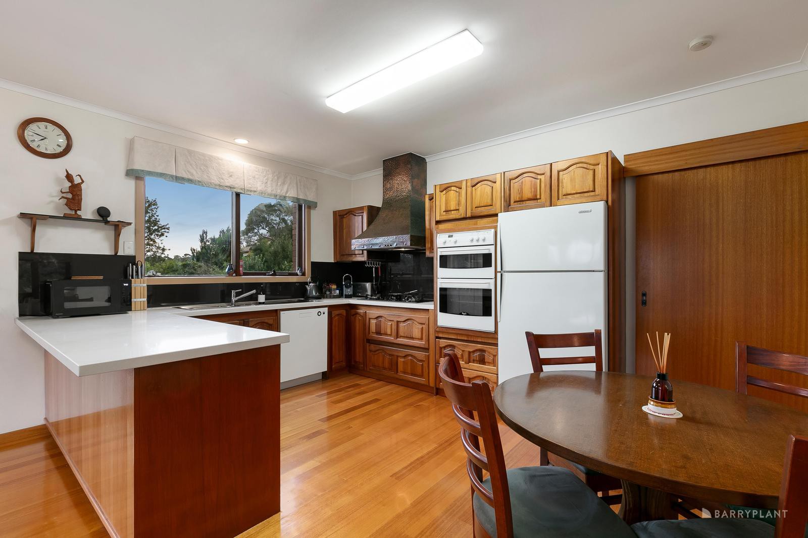 28 Romilly Avenue, Templestowe Lower, VIC 3107, Templestowe Lower - Thumbnail 3