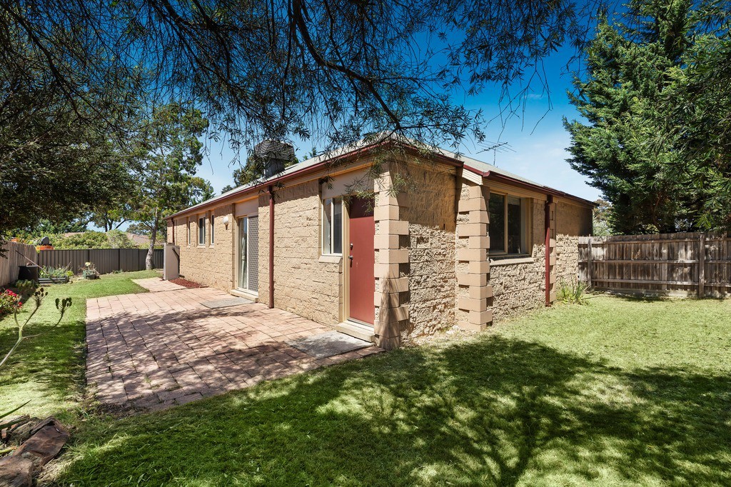 28 Rutherford Way, Roxburgh Park, VIC 3064, Roxburgh Park - Thumbnail 7