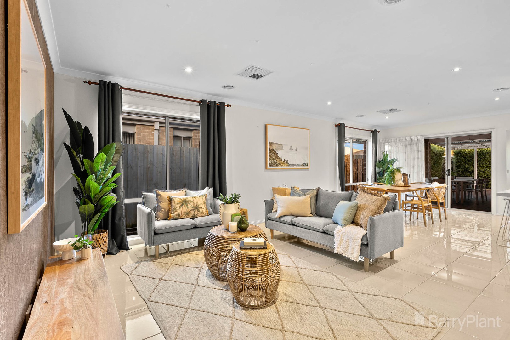 28 Saffron Avenue, Officer, VIC 3809, Officer - Thumbnail 5