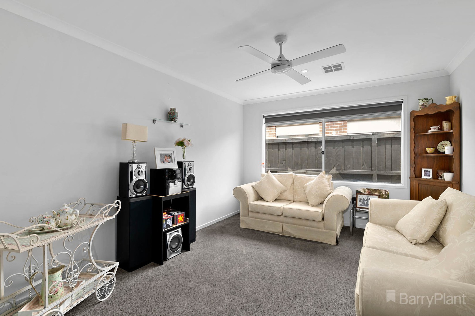 28 Sandymount DriveClyde North, VIC 3978, Clyde North - Thumbnail 4