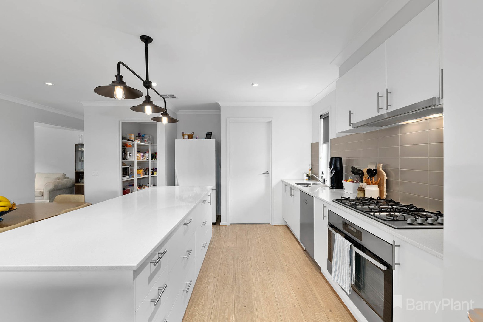 28 Sandymount DriveClyde North, VIC 3978, Clyde North - Thumbnail 8