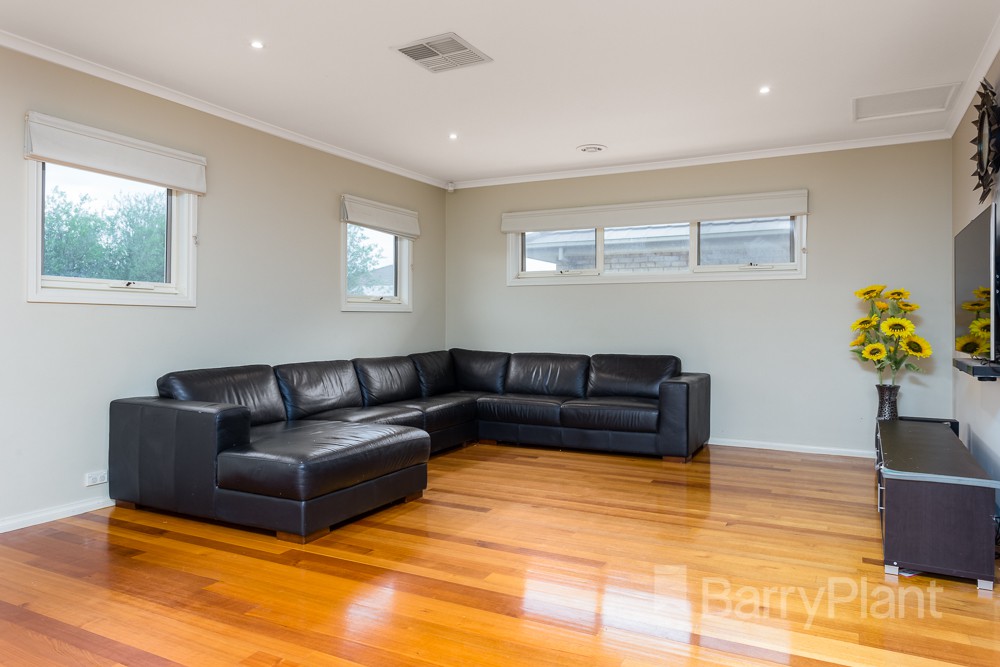 28 Scenic Drive, Sanctuary Lakes, VIC 3030, Sanctuary Lakes - Thumbnail 6