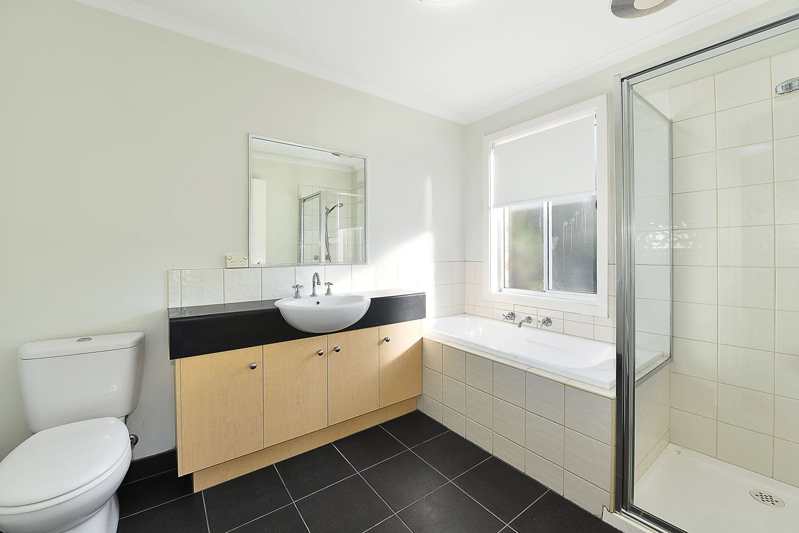 28 Seggan Circle, Gowanbrae, VIC 3043, Gowanbrae - Thumbnail 4