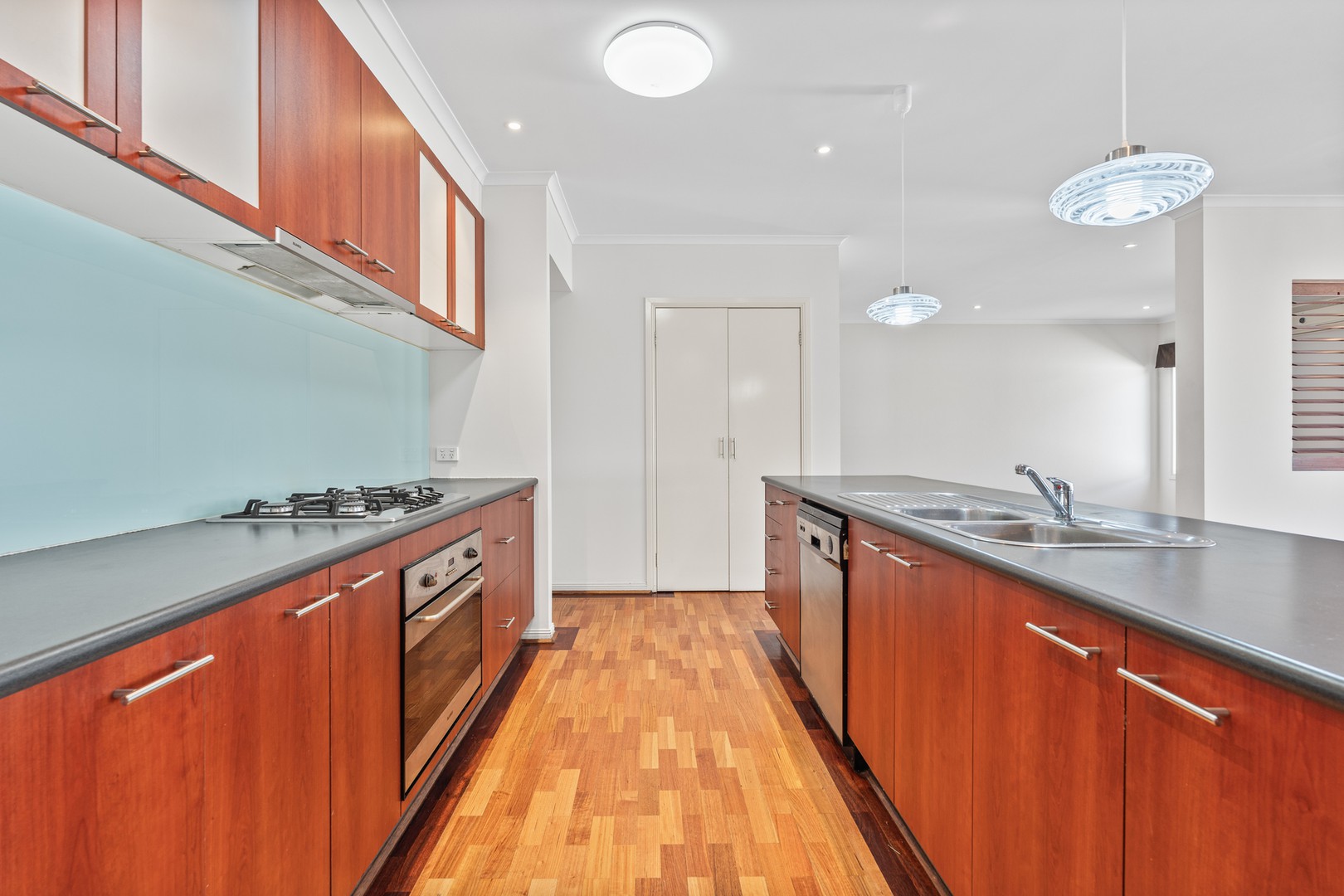 28 Shearwater Court, Taylors Hill, VIC 3037, Taylors Hill - Thumbnail 4