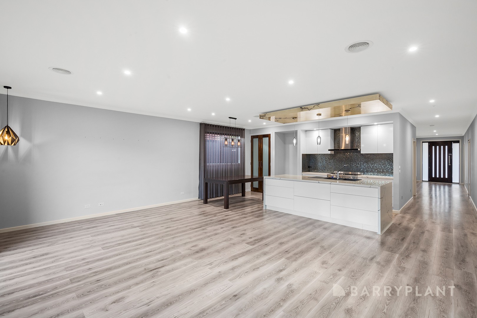 28 Sienna Way, Pakenham, VIC 3810, Pakenham - Thumbnail 3