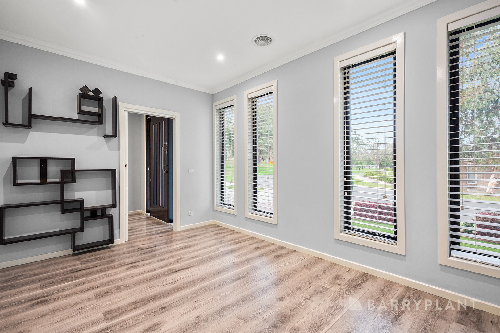 28 Sienna Way, Pakenham, VIC 3810, Pakenham - Thumbnail 4