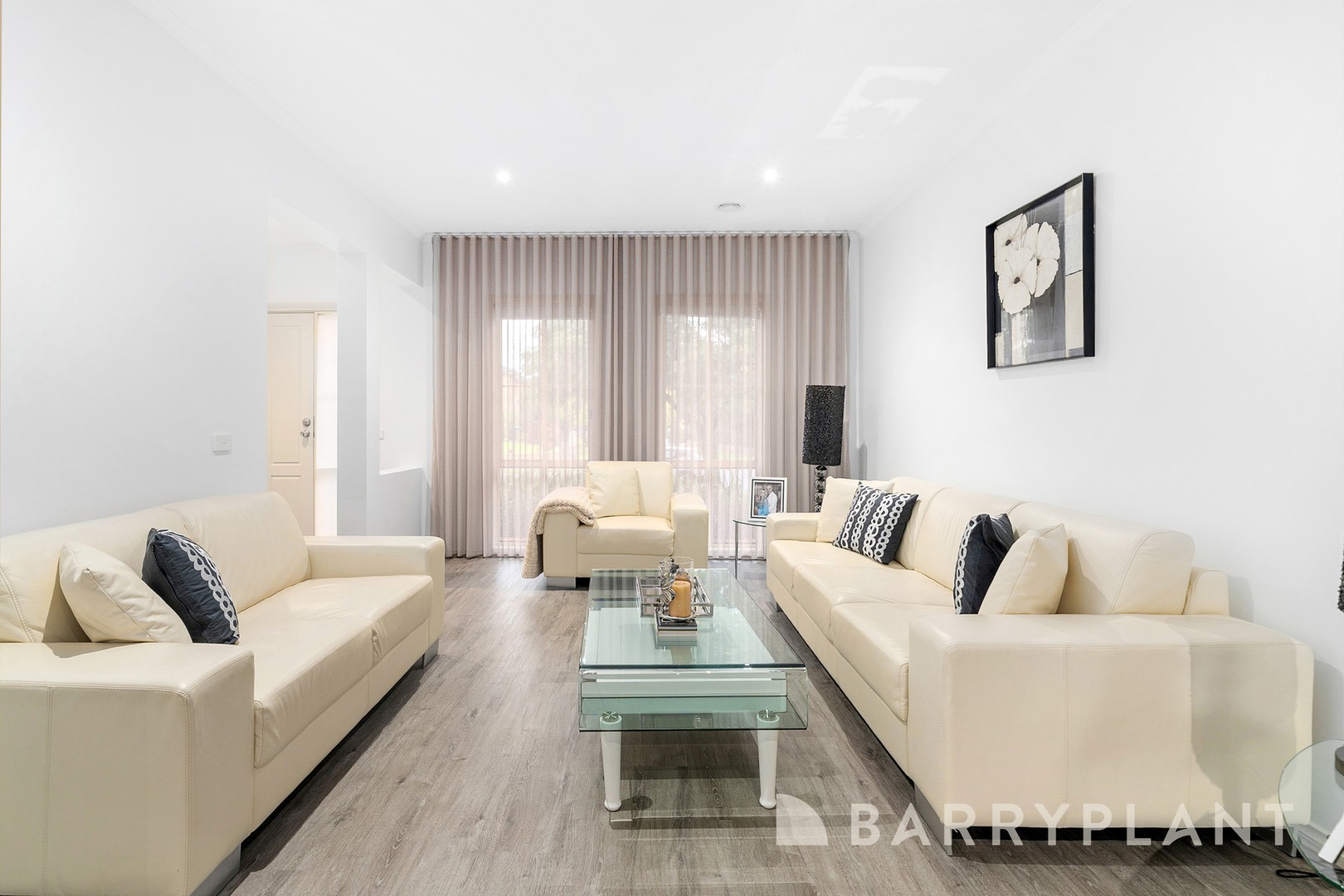 28 Silky Oak Drive, Bundoora, VIC 3083 - Thumbnail 2 - 15/04/2026