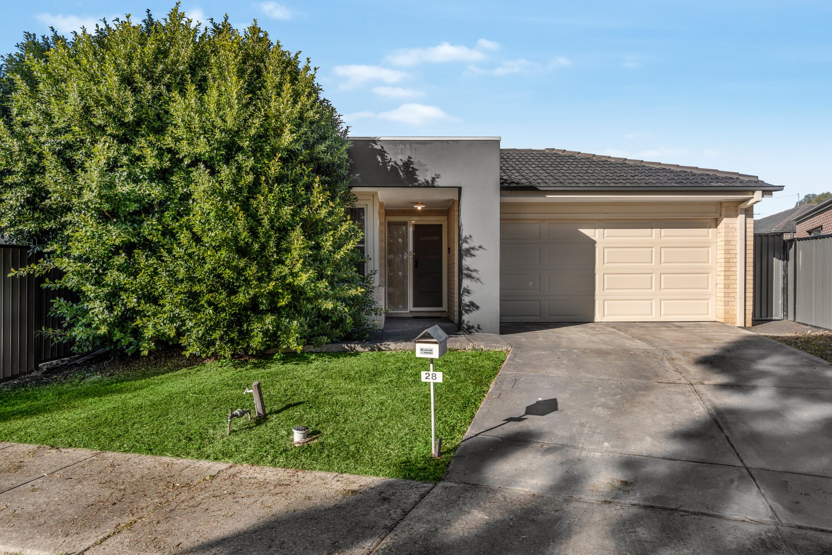 28 Softwood Drive, Mernda, VIC 3754, Mernda - Thumbnail 2