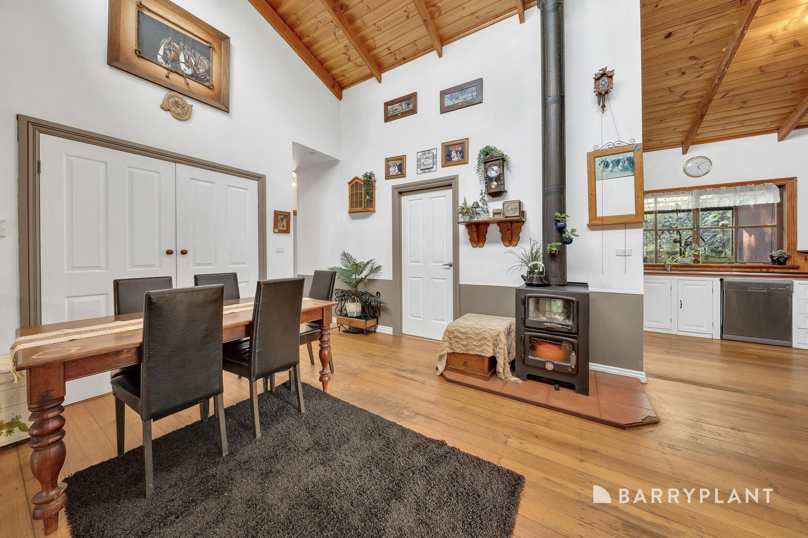 28 Steane Street, Cockatoo, VIC 3781, Cockatoo - Thumbnail 3