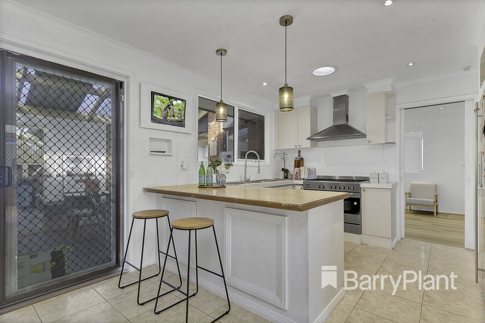 28 Strickland Avenue, Mill Park, VIC 3082, Mill Park - Thumbnail 3