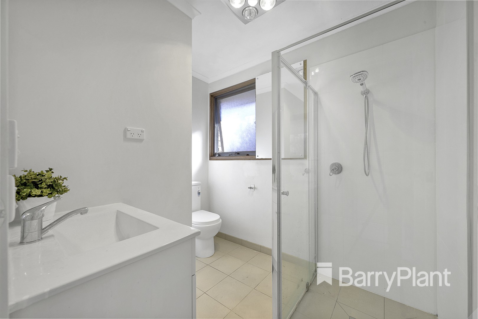 28 Strickland Avenue, Mill Park, VIC 3082, Mill Park - Thumbnail 7