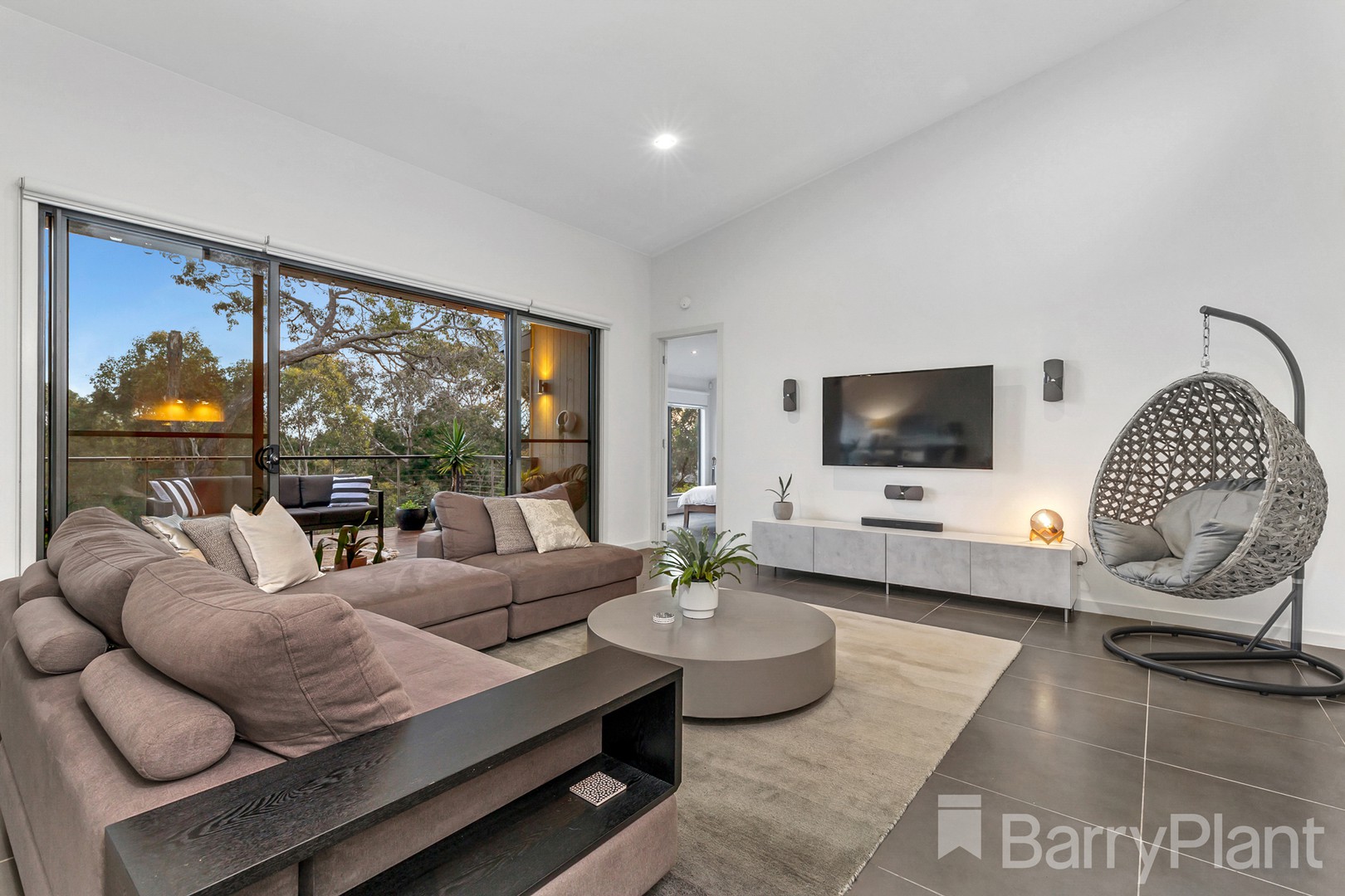 28 Sugarloaf DriveMacleod, VIC 3085, Macleod - Thumbnail 7