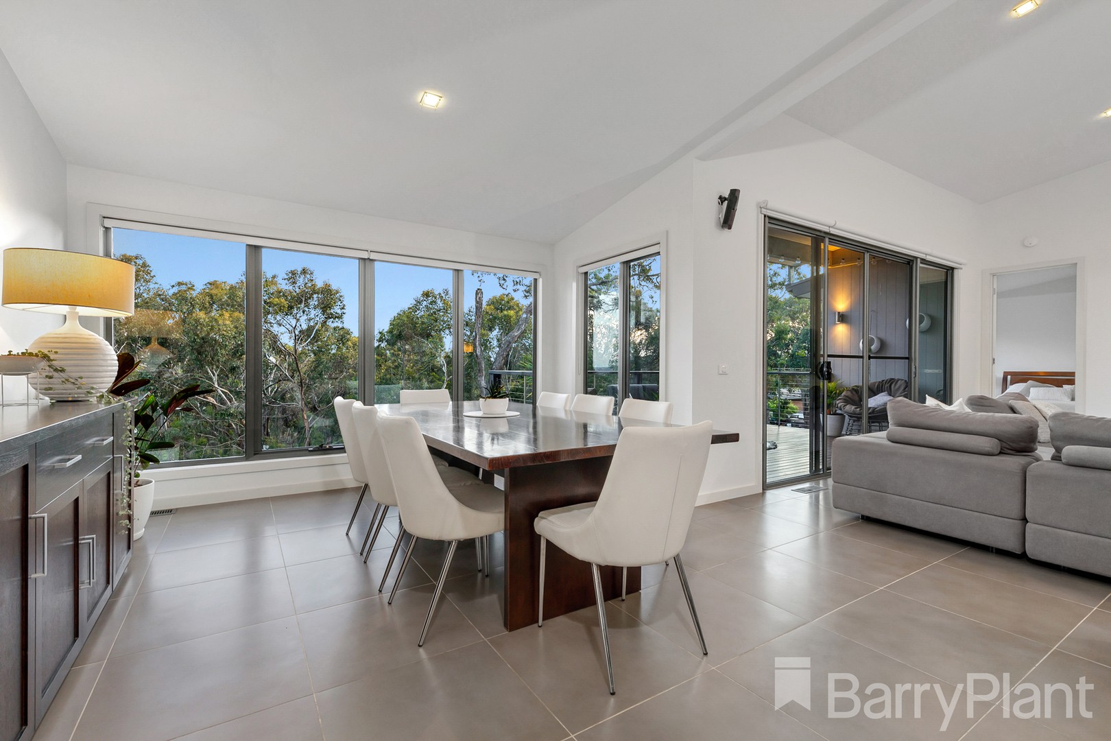 28 Sugarloaf DriveMacleod, VIC 3085, Macleod - Thumbnail 8