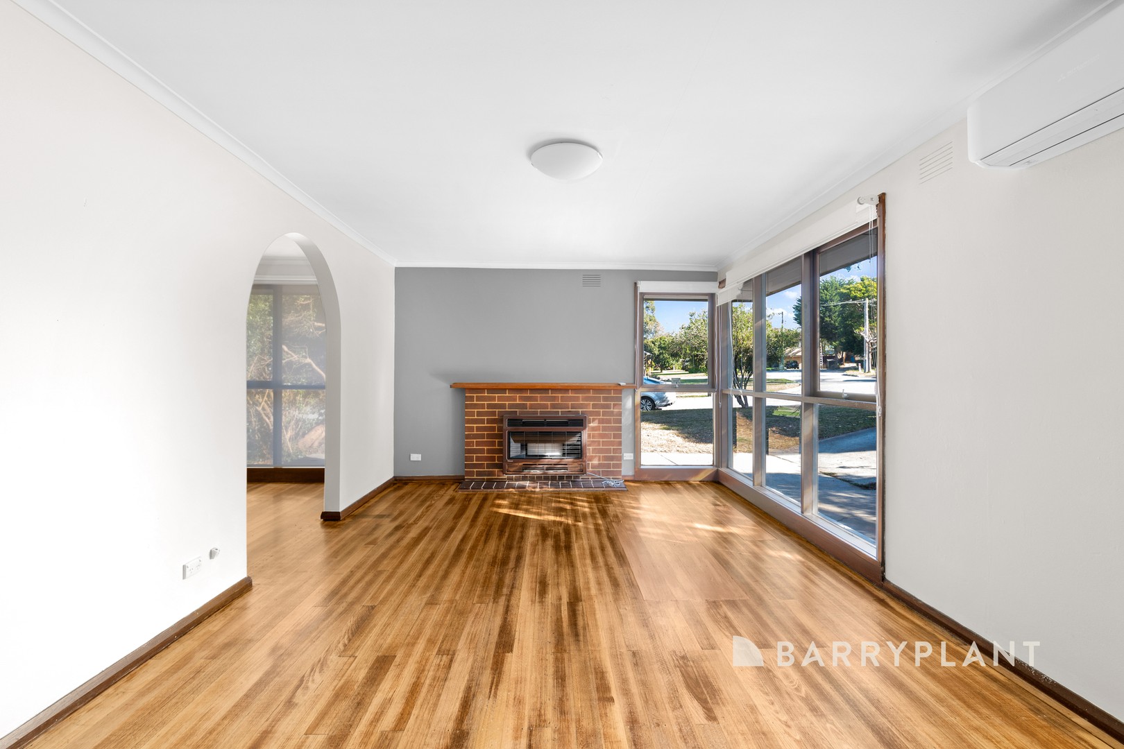 28 Sweet Gum Avenue, Narre Warren, VIC 3805 - Thumbnail 1 - 07/05/2026