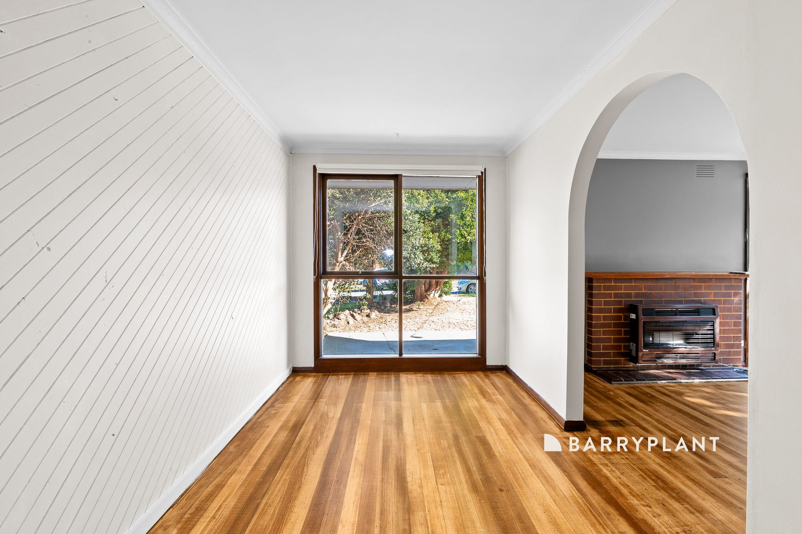 28 Sweet Gum Avenue, Narre Warren, VIC 3805 - Thumbnail 2 - 15/05/2025