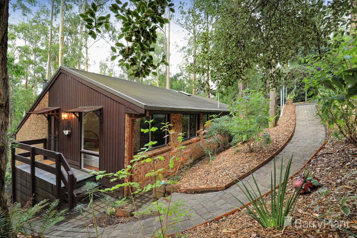 28 Sydney Avenue, Emerald, VIC 3782, Emerald - Thumbnail 3