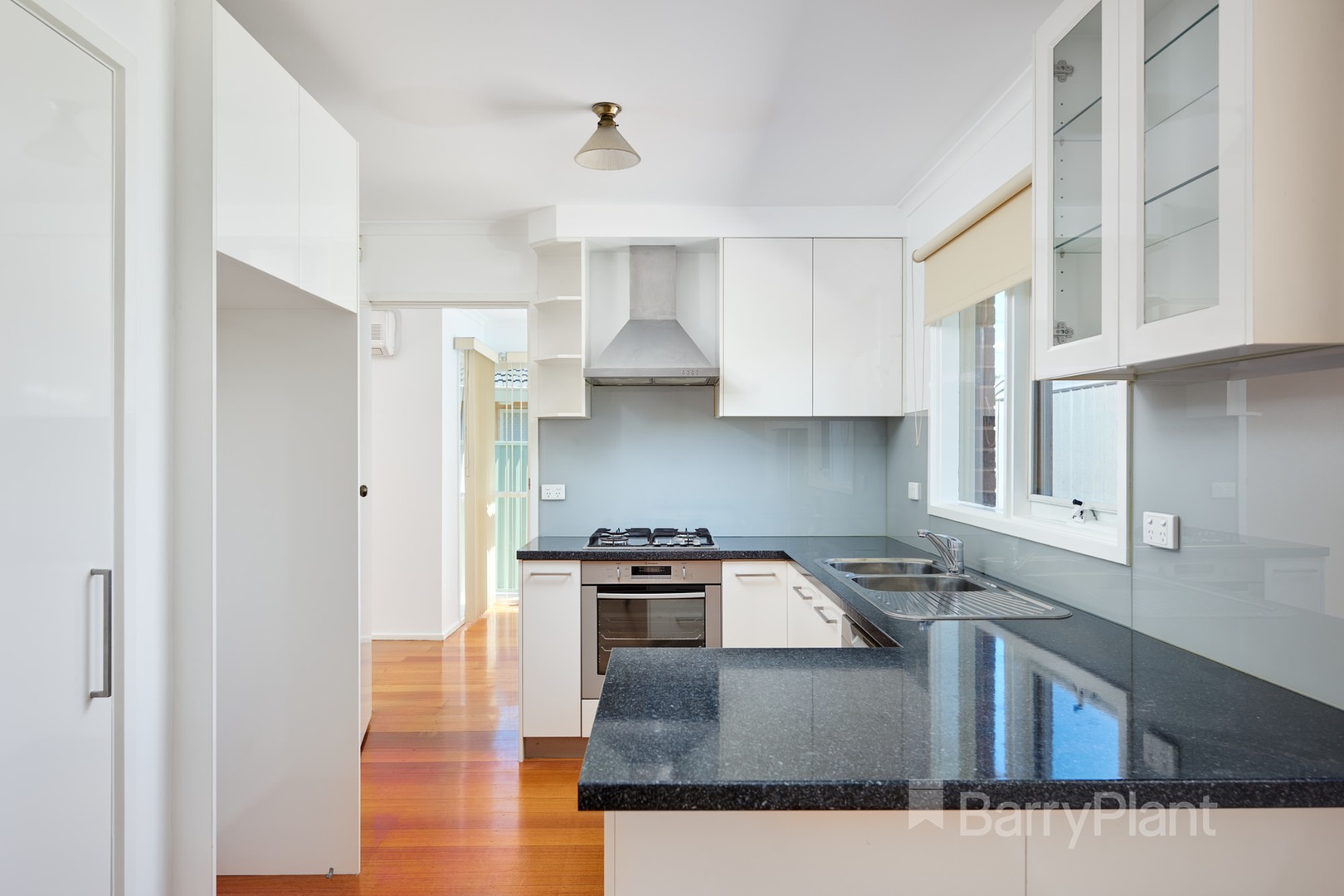 28 Templewood Avenue, Noble Park North, VIC 3174, Noble Park North - Thumbnail 4