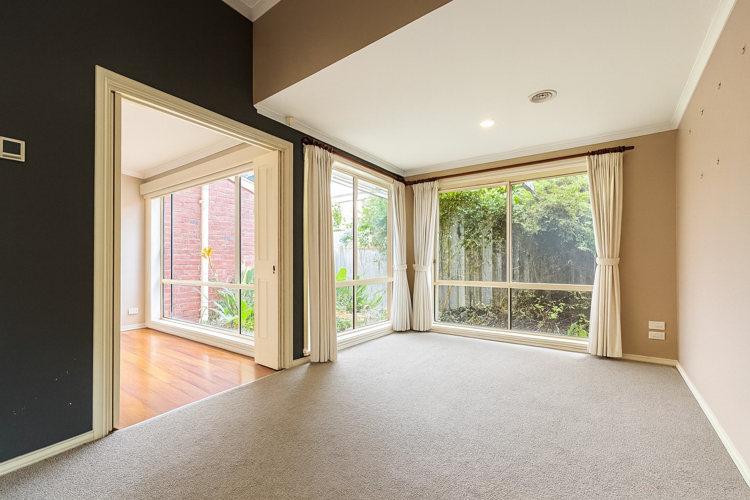 28 Thomas Place, Pakenham, VIC 3810, Pakenham - Thumbnail 5