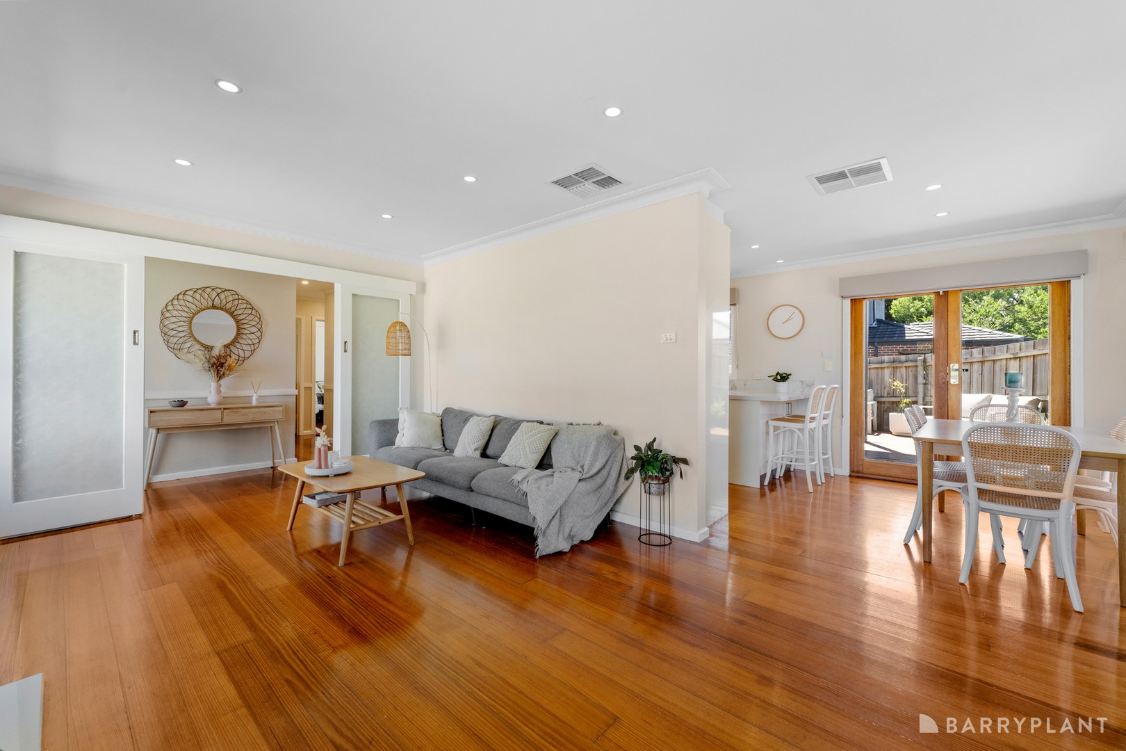 28 Thomas Street, Croydon South, VIC 3136, Croydon South - Thumbnail 4
