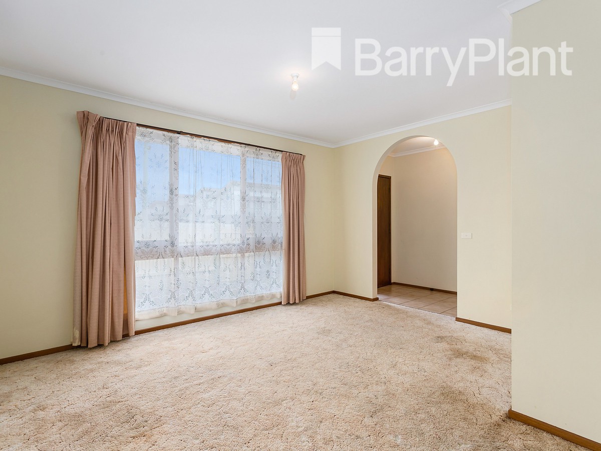 28 Thomas Street, Rosebud, VIC 3939, Rosebud - Thumbnail 2