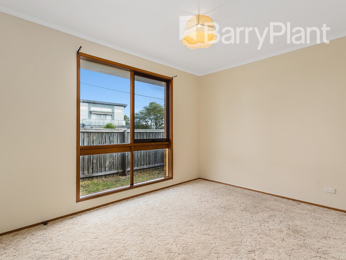 28 Thomas Street, Rosebud, VIC 3939, Rosebud - Thumbnail 4
