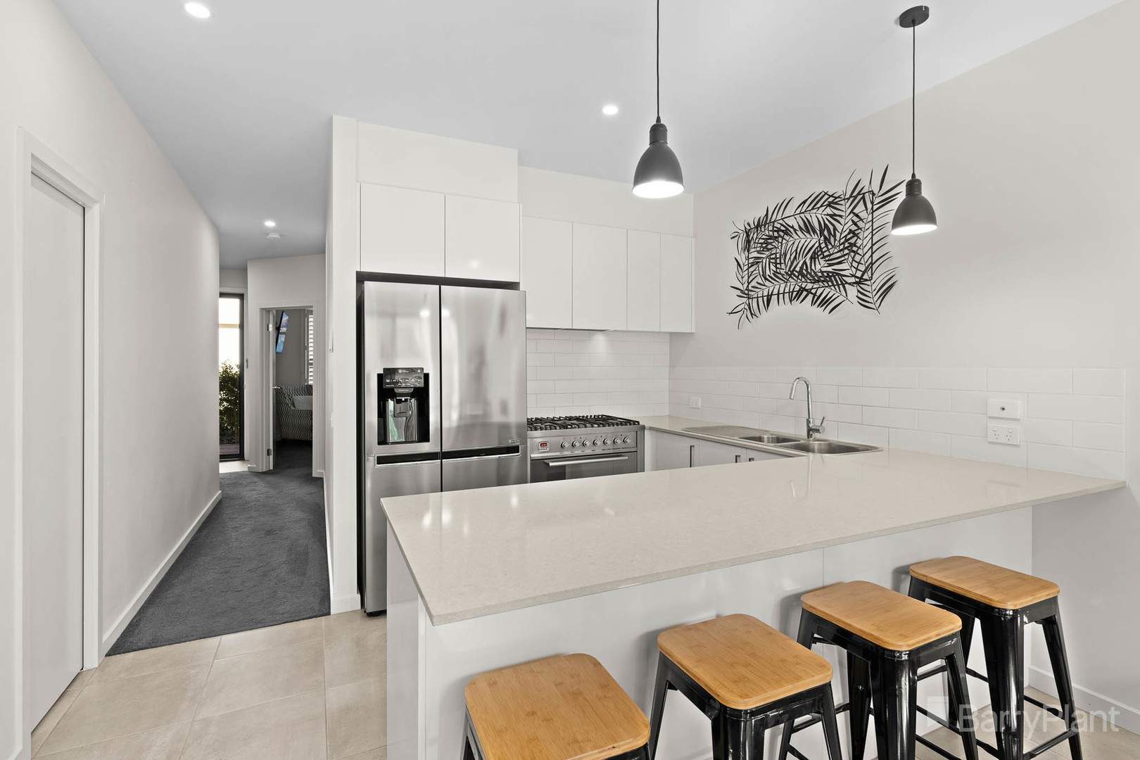 28 Tully Crescent, Narre Warren, VIC 3805, Narre Warren - Thumbnail 2
