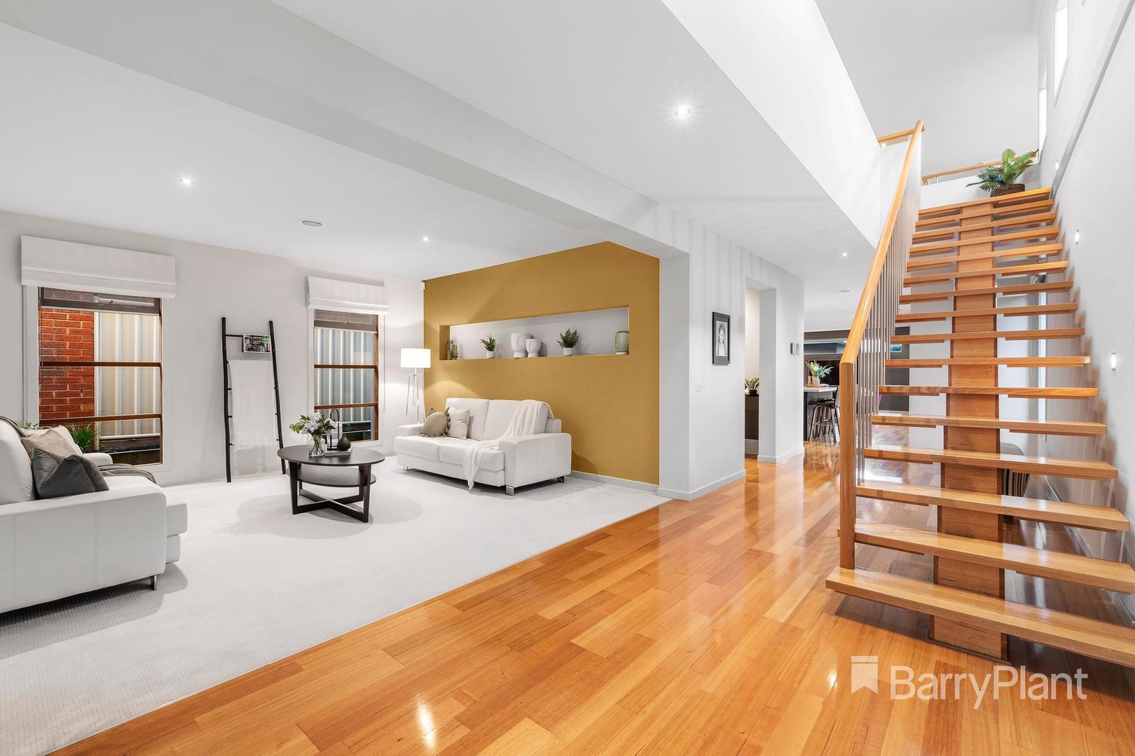 28 Tyndall Way, Mill Park, VIC 3082, Mill Park - Thumbnail 2