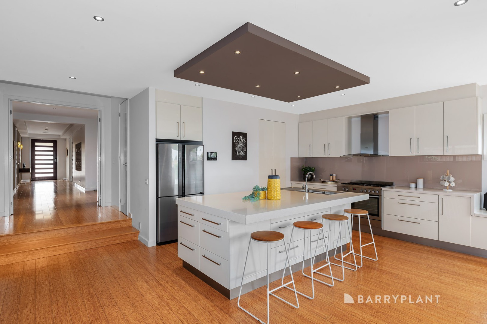 28 Vanderbilt Avenue, South Morang, VIC 3752, South Morang - Thumbnail 4