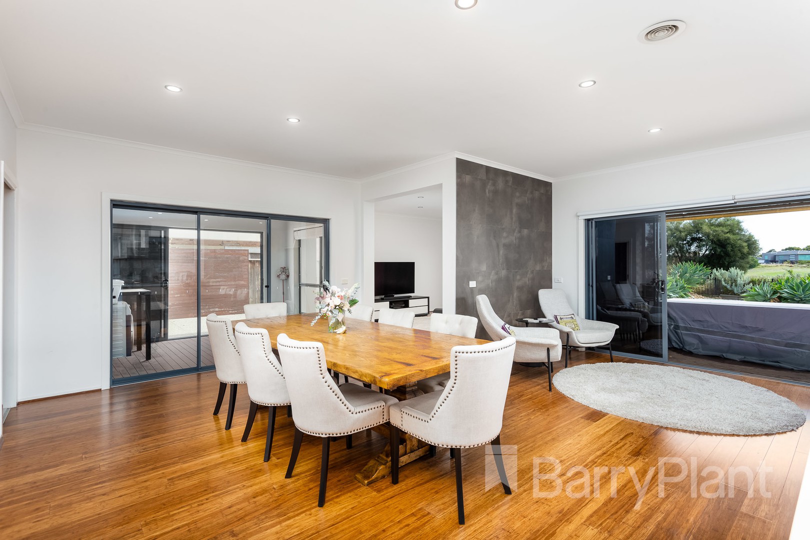 28 Vaucluse Boulevard, Sanctuary Lakes, VIC 3030, Sanctuary Lakes - Thumbnail 6