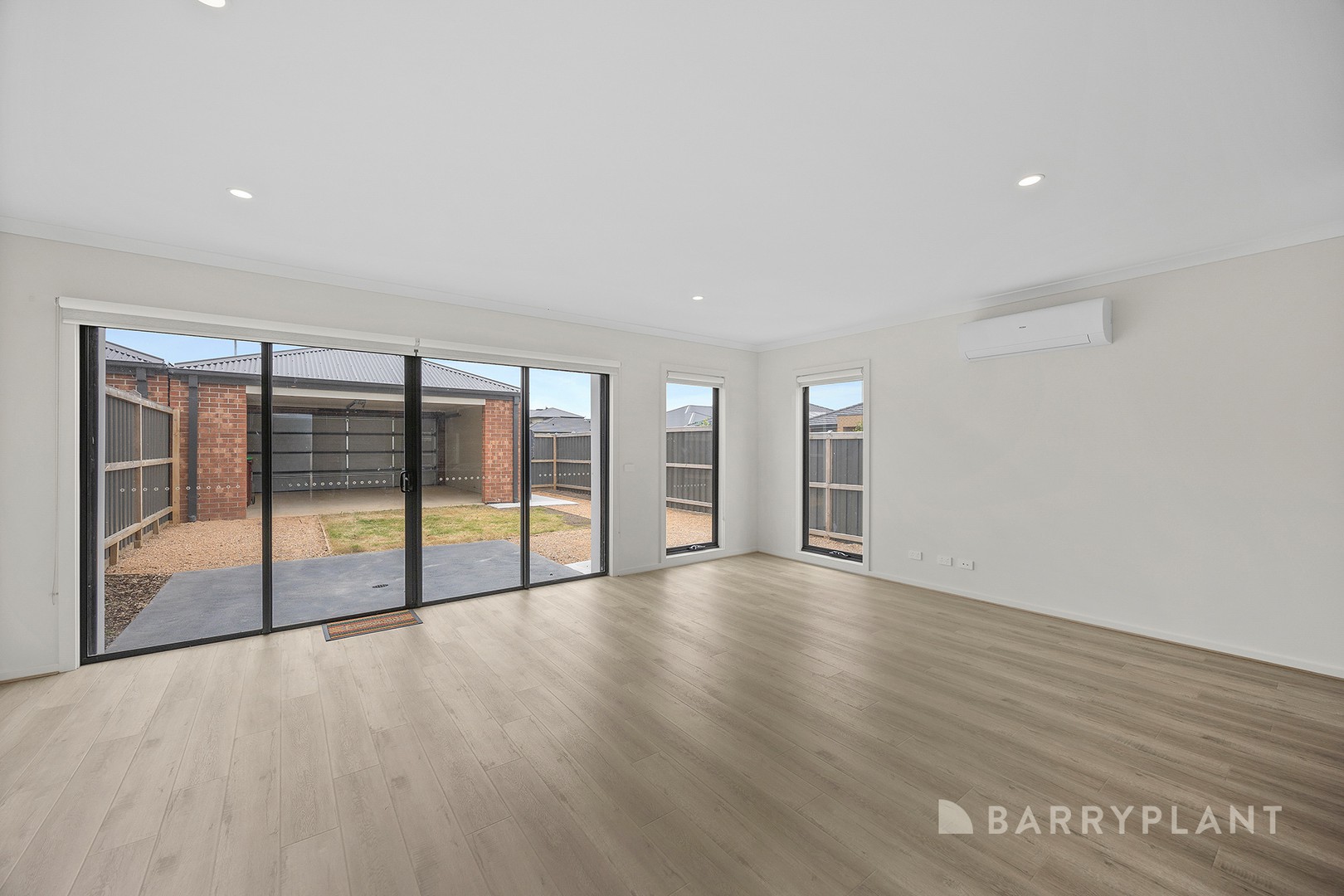 28 Verbena Boulevard, Clyde, VIC 3978, Clyde - Thumbnail 3