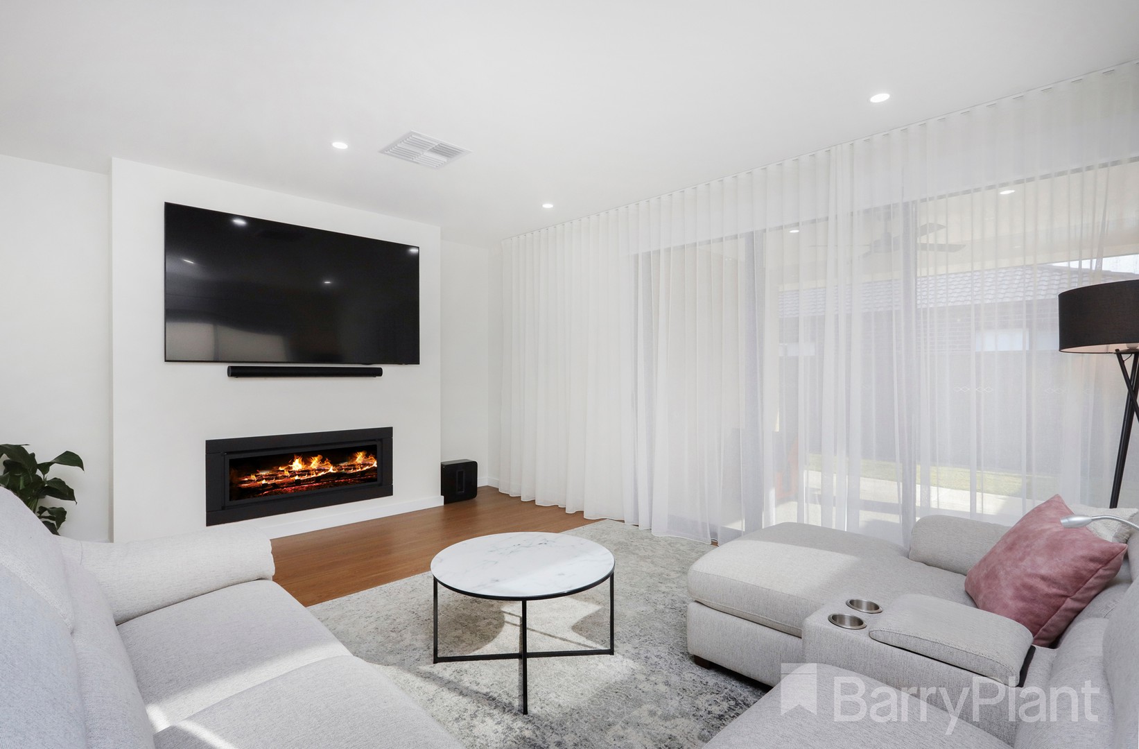 28 Verdant Avenue, Greenvale, VIC 3059, Greenvale - Thumbnail 3