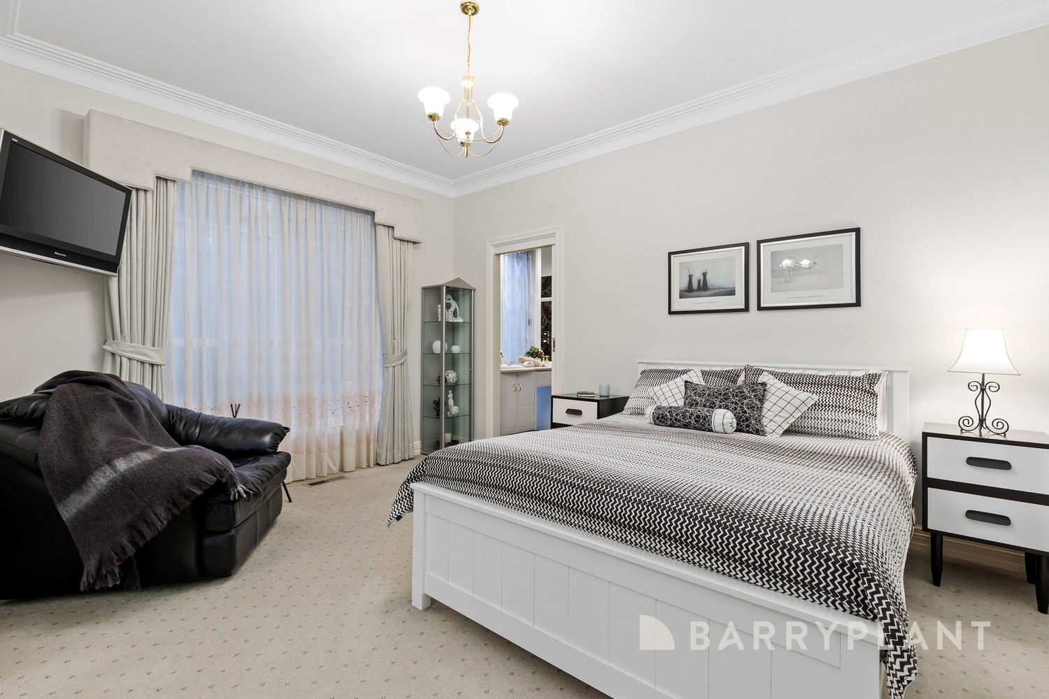 28 Viewgrand Way, Greensborough, VIC 3088, Greensborough - Thumbnail 7