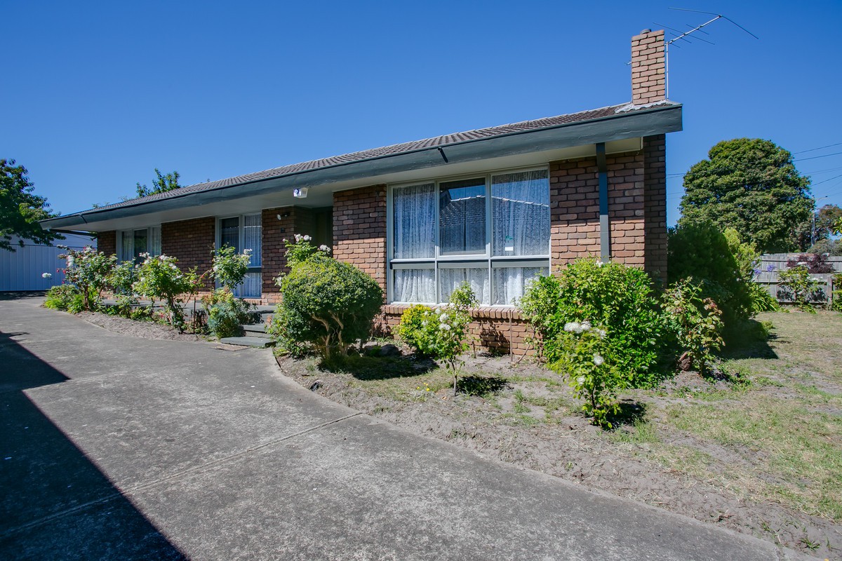 28 Walpole Avenue, Rosebud, VIC 3939 - Thumbnail 2 - 10/05/2023