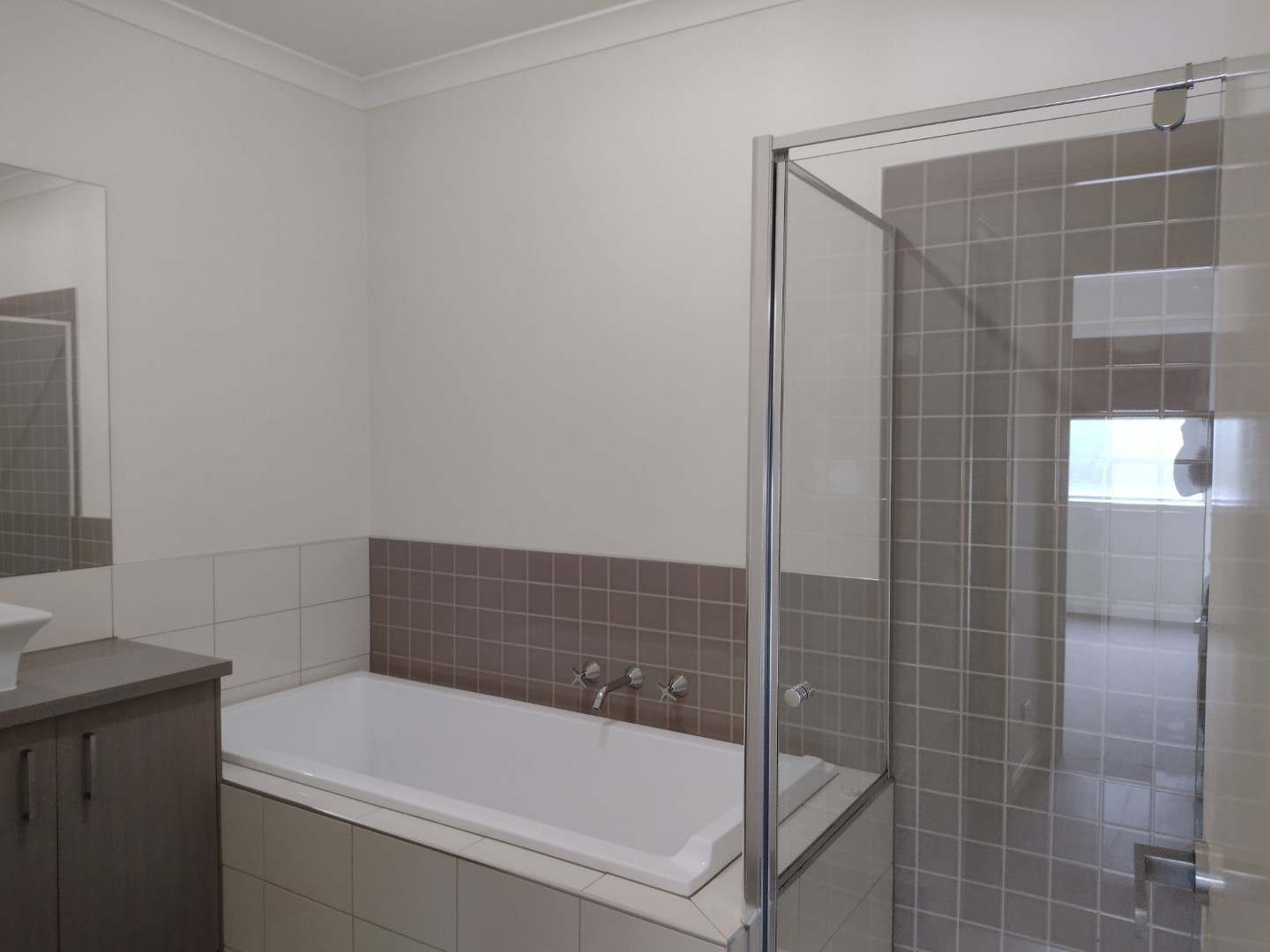 28 Warner WayCaroline Springs, VIC 3023  - Leased, Caroline Springs - Thumbnail 5