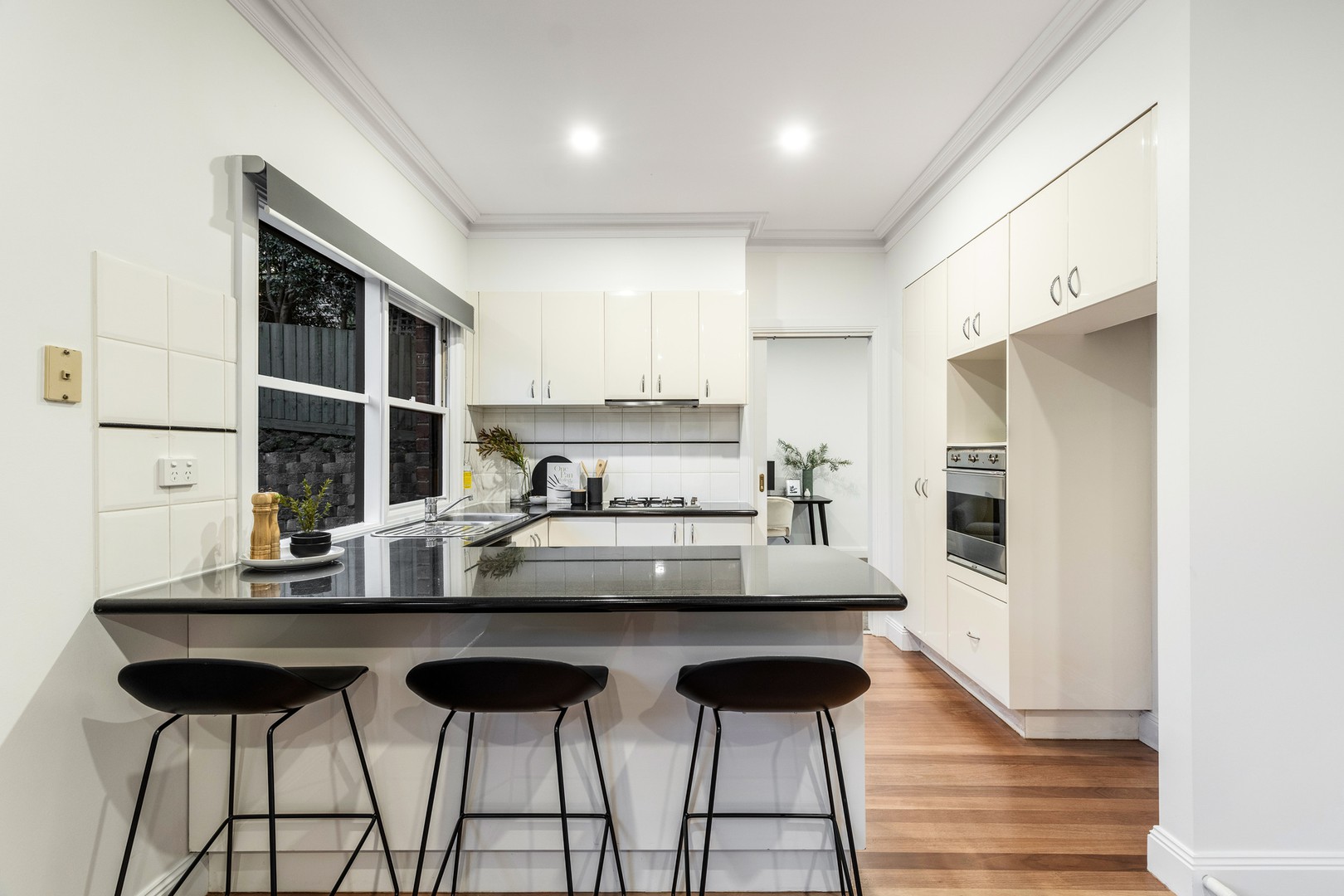 28 Warrigal Road, Surrey Hills, VIC 3127, Surrey Hills - Thumbnail 2