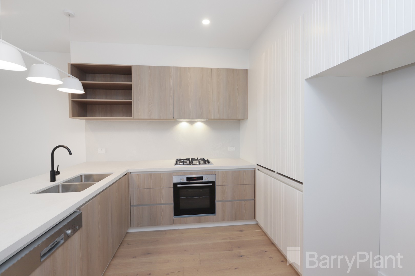 28 Wattlebird Court, Sunshine North, VIC 3020, Sunshine North - Thumbnail 5
