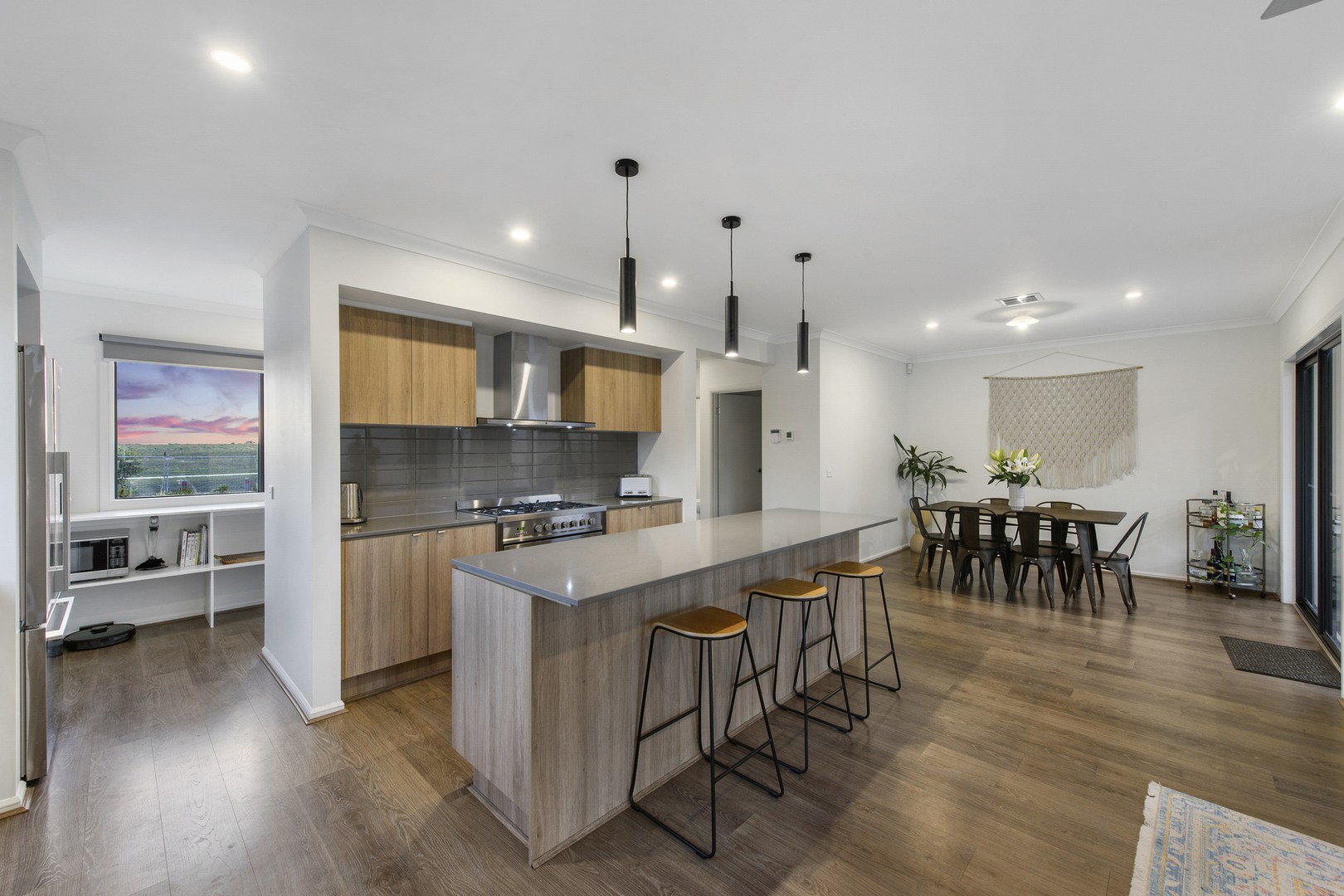 28 Wavell Parade, Fraser Rise, VIC 3336, Fraser Rise - Thumbnail 5