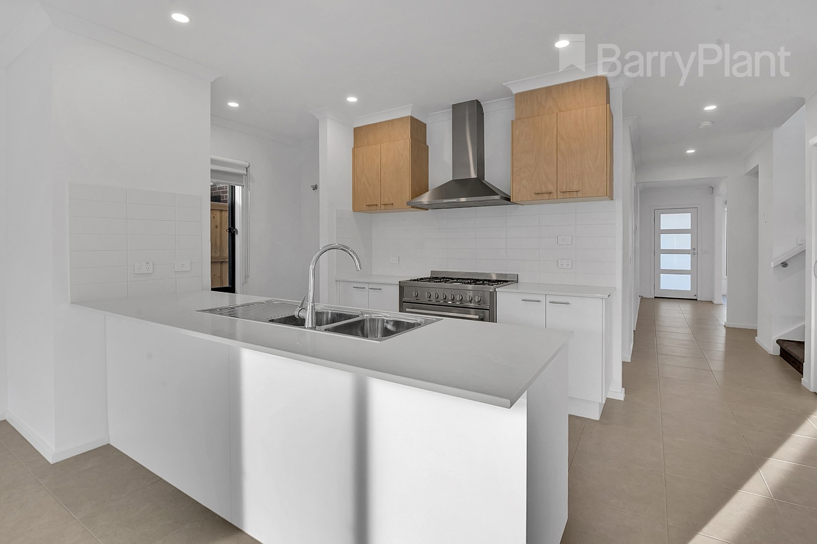 28 Wroughton Street, Wollert, VIC 3750, Wollert - Thumbnail 2