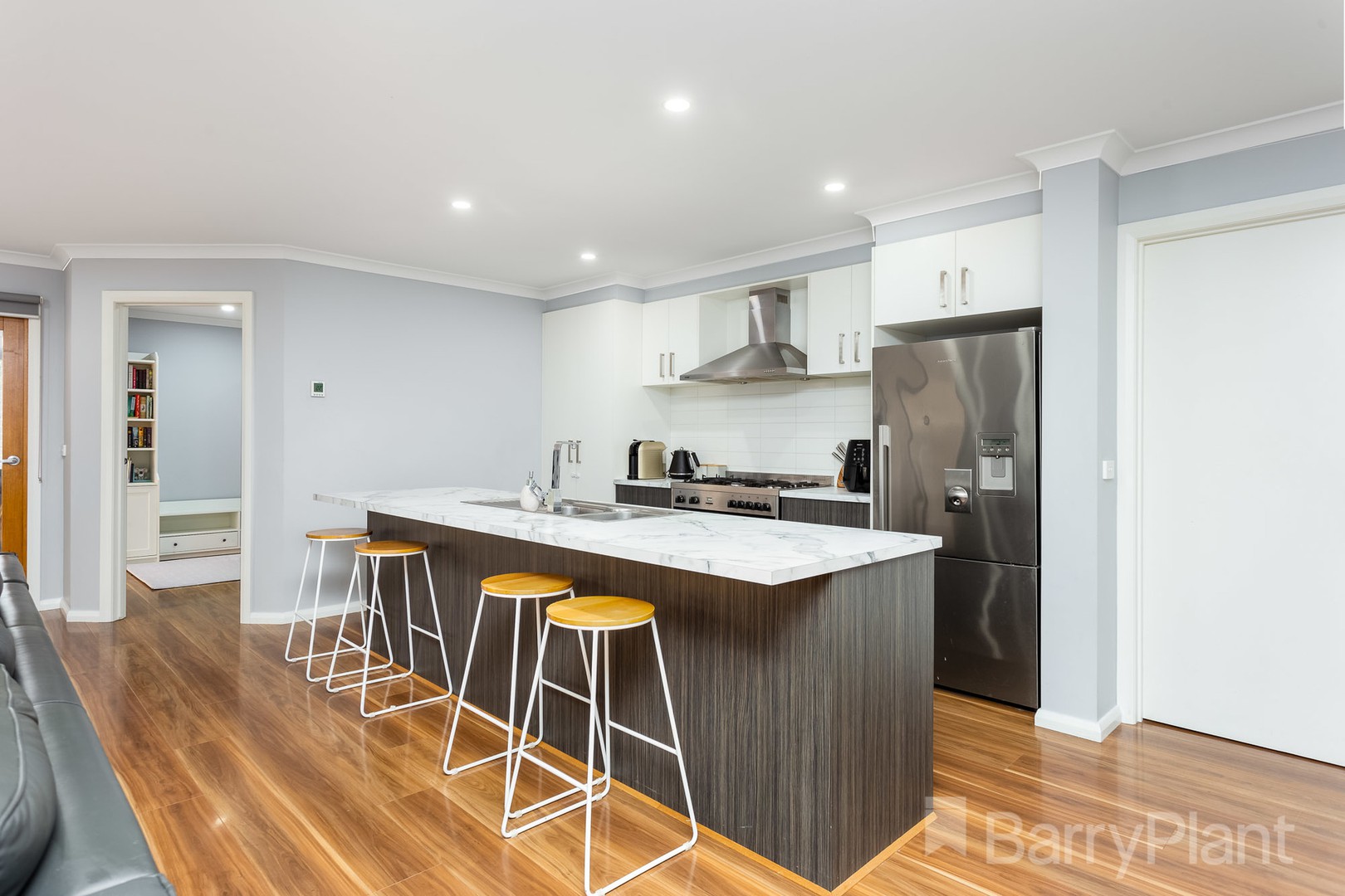 28 Yacht Road, Point Cook, VIC 3030, Point Cook - Thumbnail 2