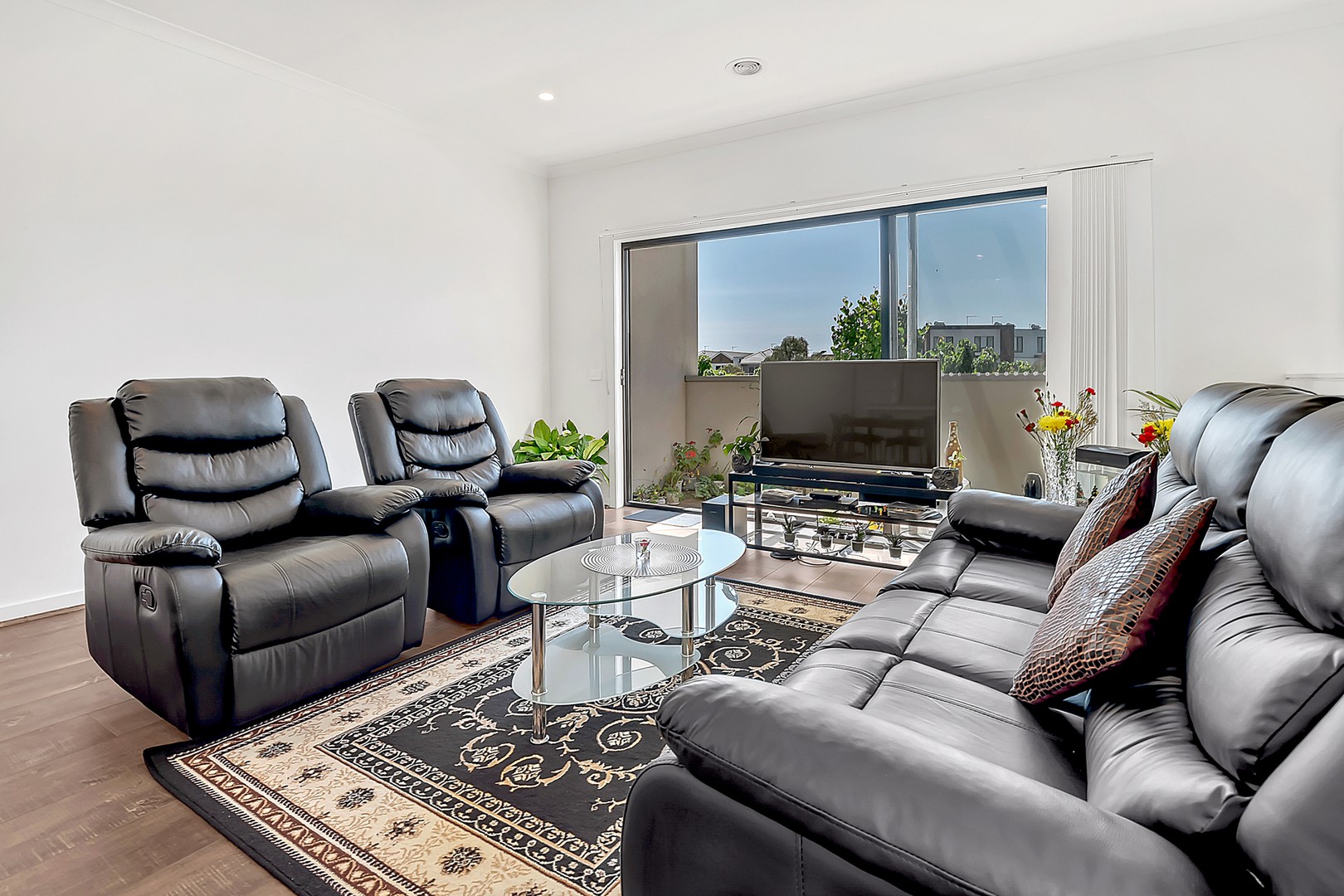 28 Yarramie CircuitCraigieburn, VIC 3064, Craigieburn - Thumbnail 3