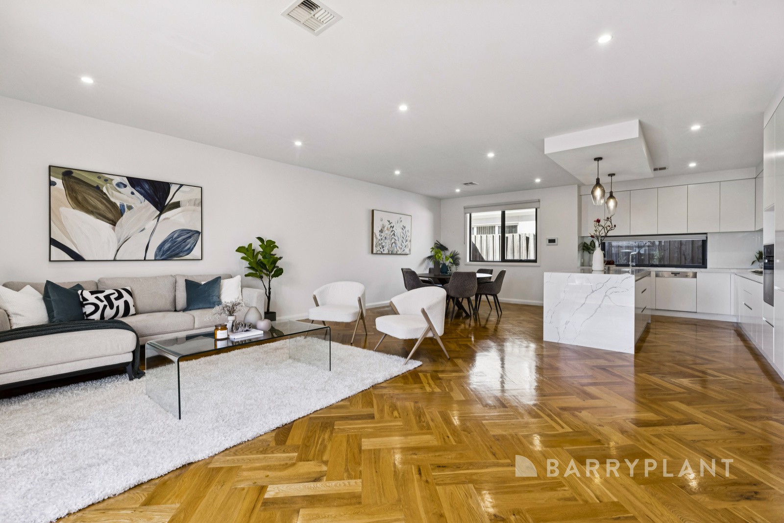 280 Brandon Park Drive, Wheelers Hill, VIC 3150 - Thumbnail 2 - 13/11/2025